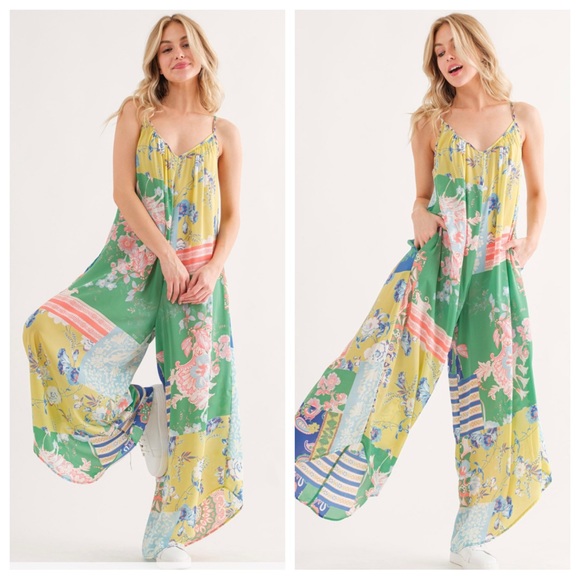 12 Border Print Sleeveless Jumpsuit - Picture 2 of 4